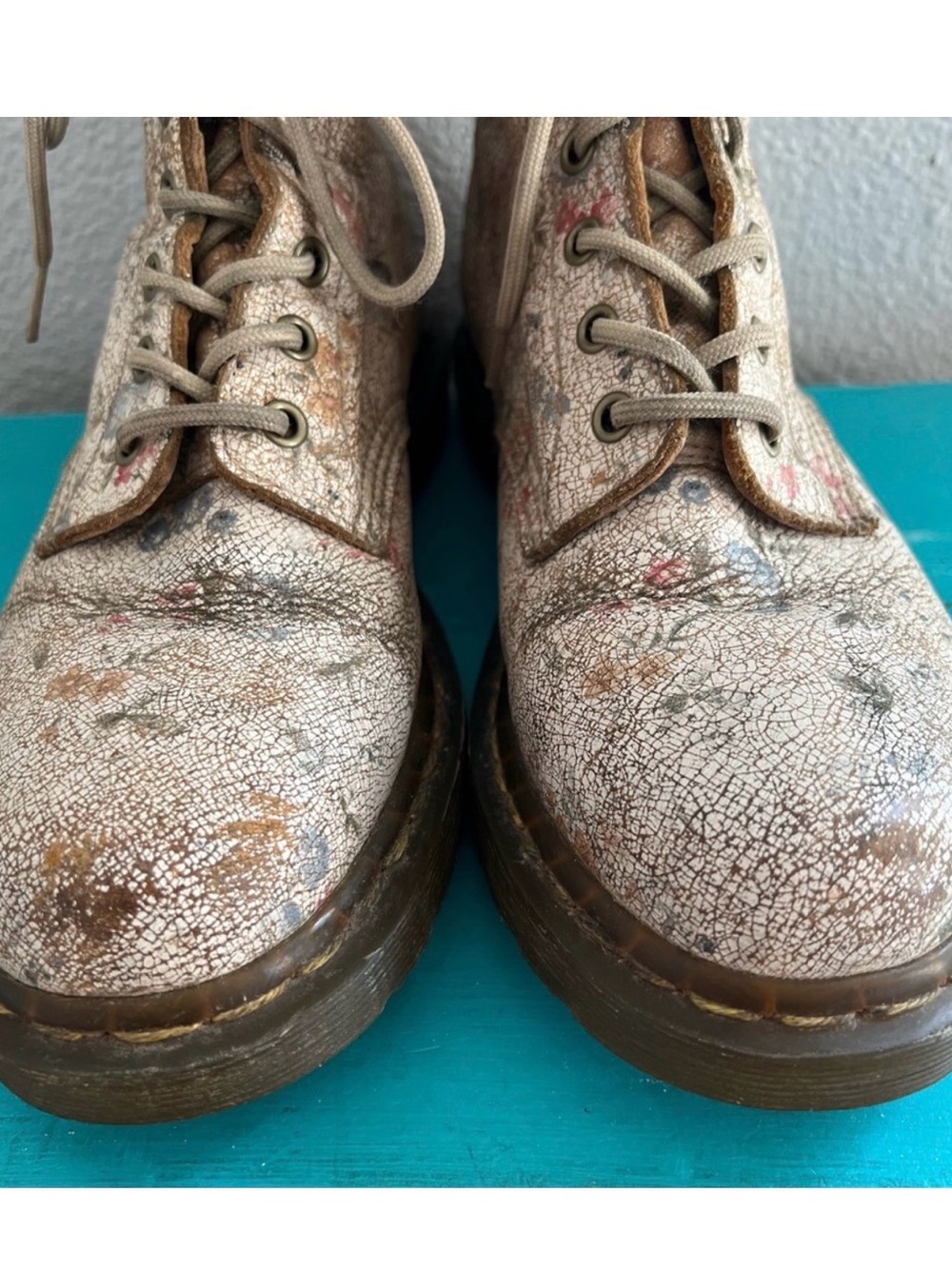 Dr. Martens | 1460 Pascal Cracked Floral Leather Size 41 or US 9 - Picture 3 of 8